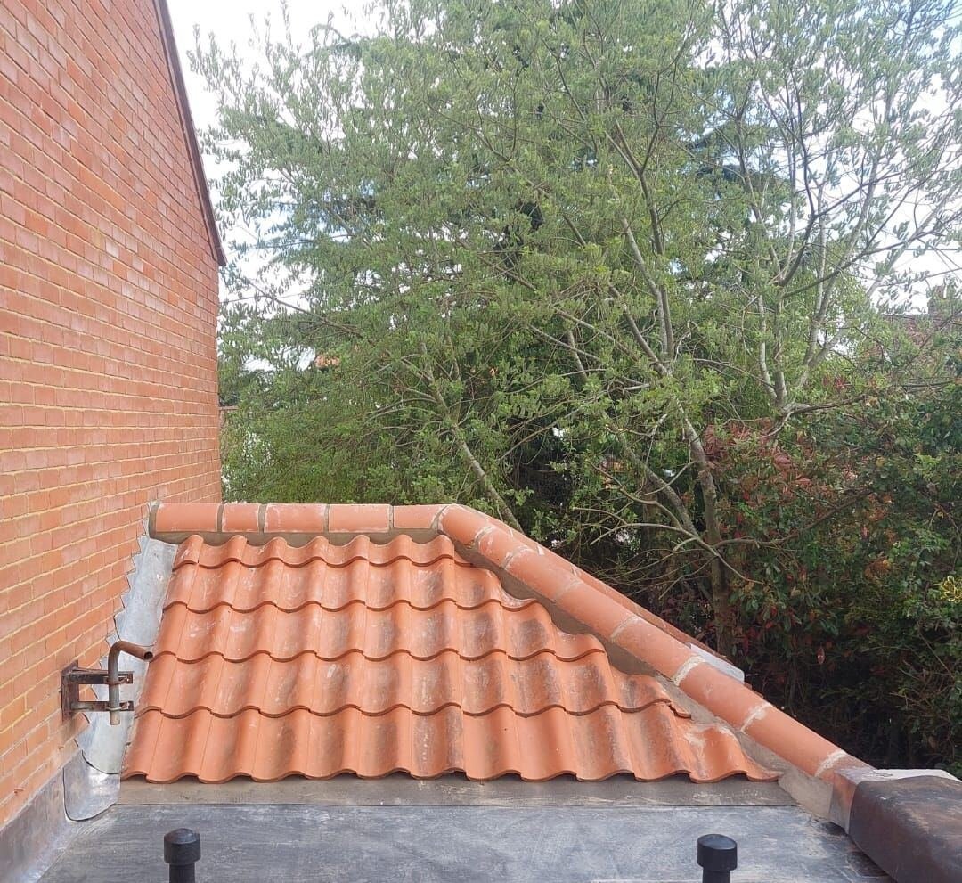 Emergency Tile Repair & Batten Patch photo