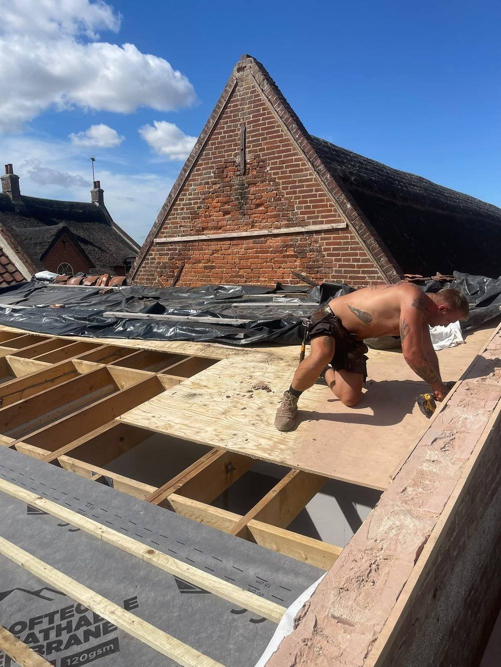 Rise Roofing team at work